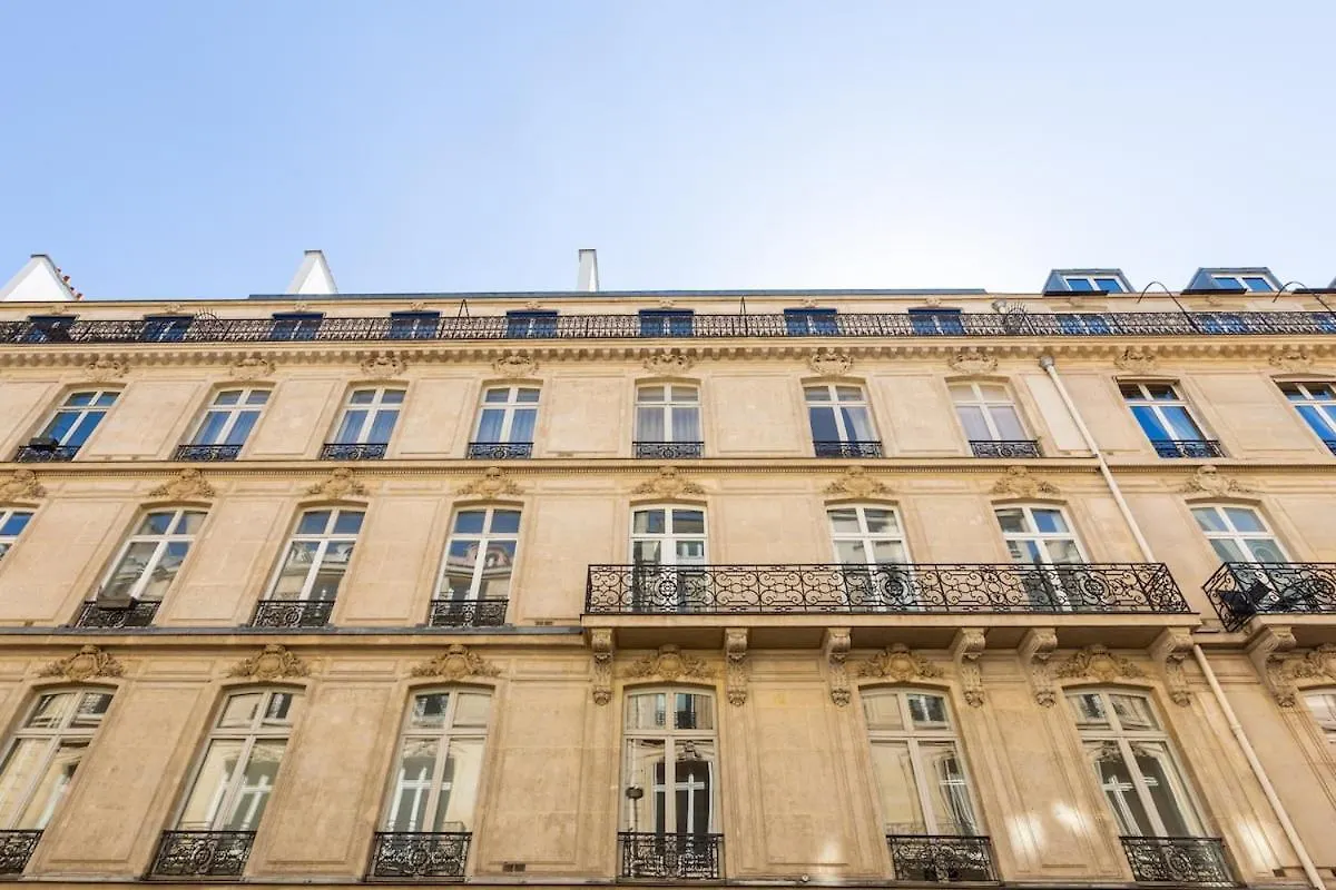 Apartment Champs Elysees 巴黎